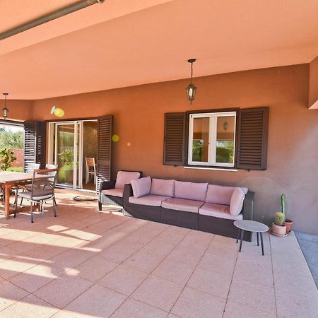 Holiday Home Taras Smilcic المظهر الخارجي الصورة
