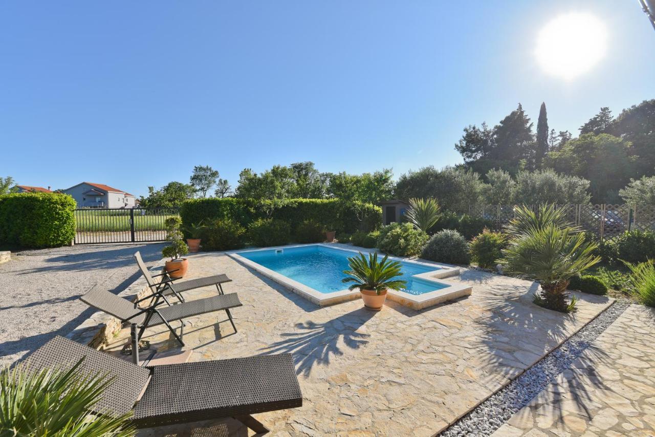 Holiday Home Taras Smilcic المظهر الخارجي الصورة