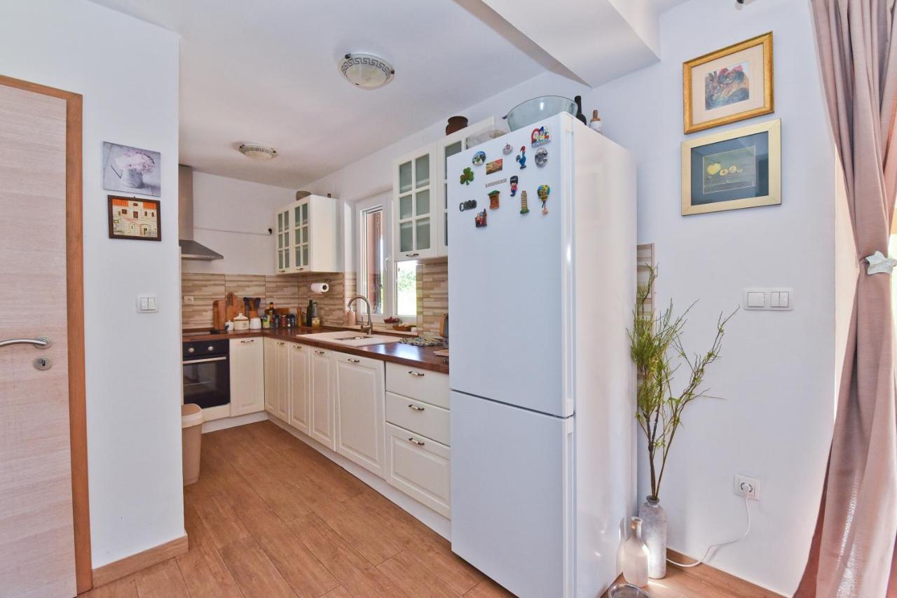 Holiday Home Taras Smilcic المظهر الخارجي الصورة