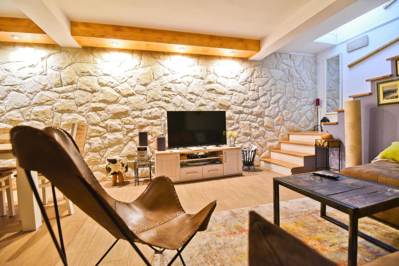 Holiday Home Taras Smilcic المظهر الخارجي الصورة